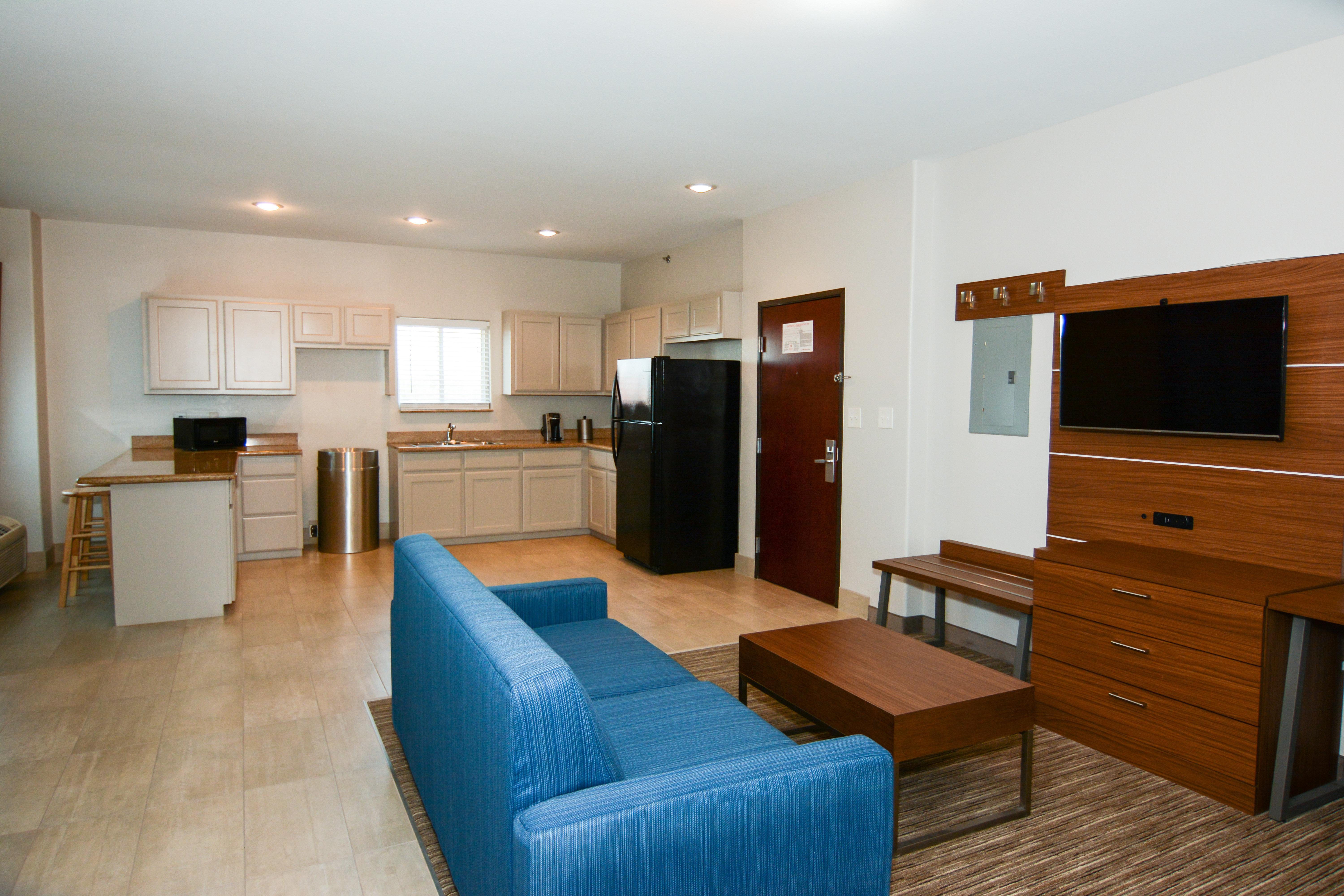 Holiday Inn Express Hotel & Suites New Boston By Ihg Exterior photo