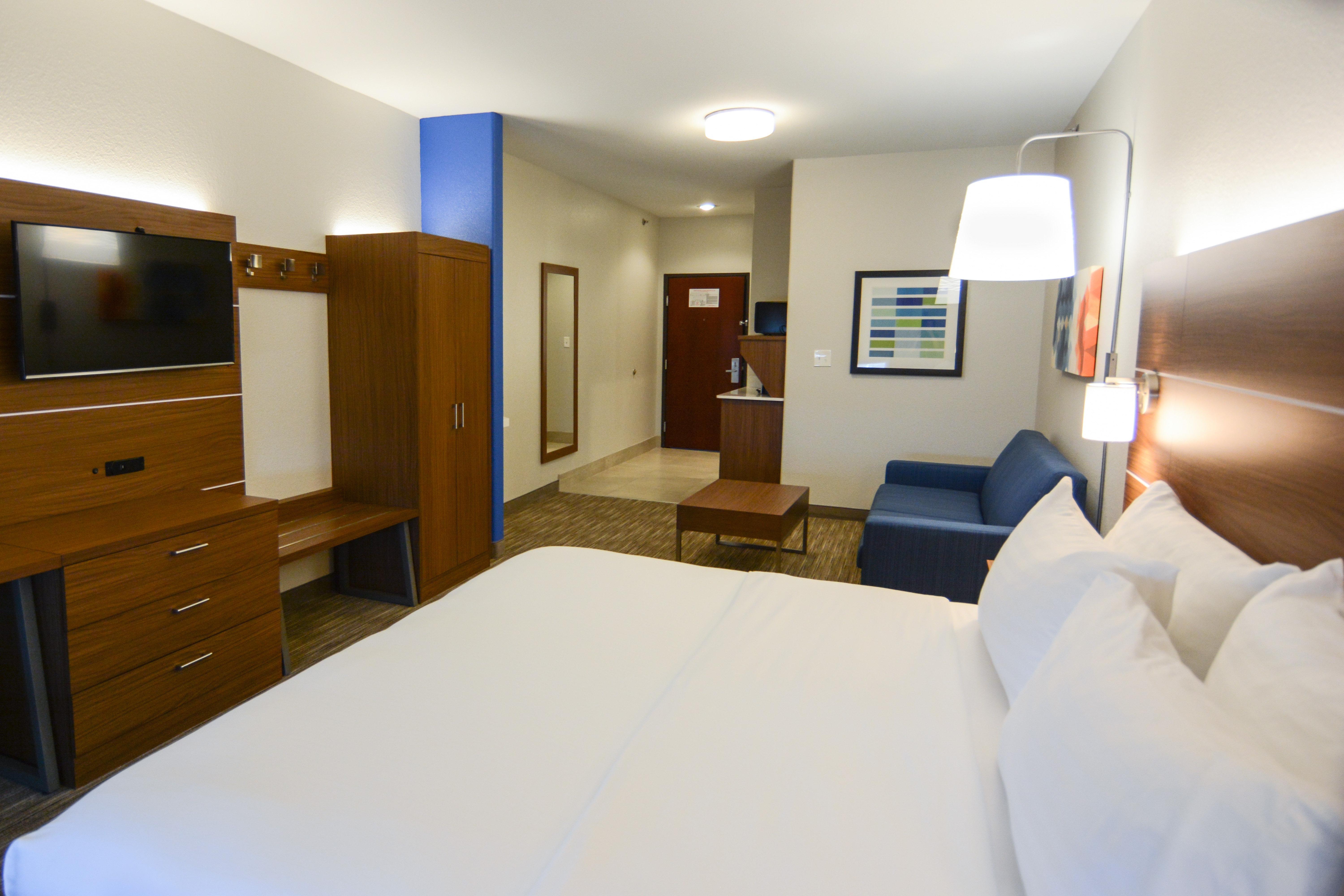 Holiday Inn Express Hotel & Suites New Boston By Ihg Exterior photo