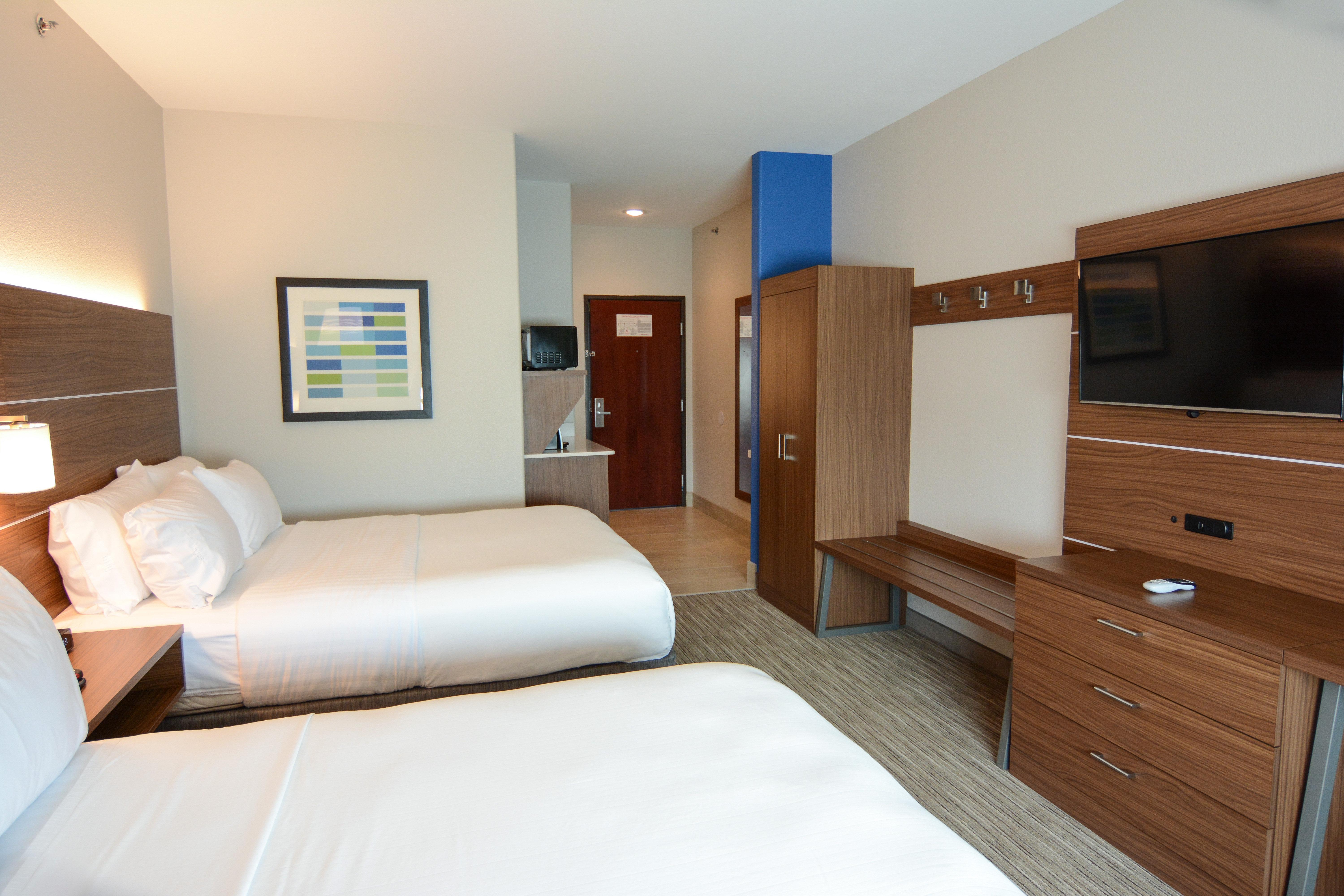 Holiday Inn Express Hotel & Suites New Boston By Ihg Exterior photo