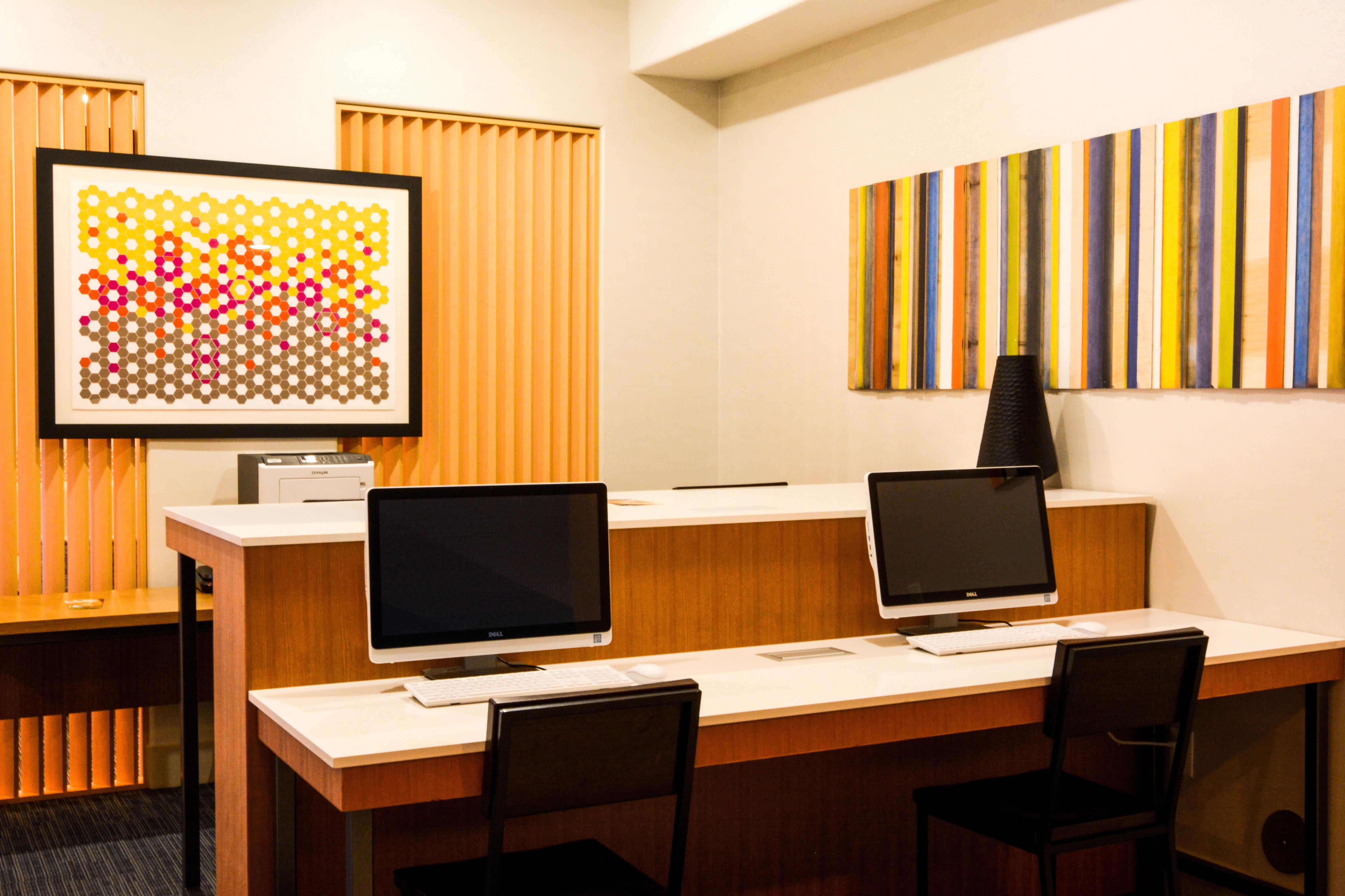 Holiday Inn Express Hotel & Suites New Boston By Ihg Exterior photo